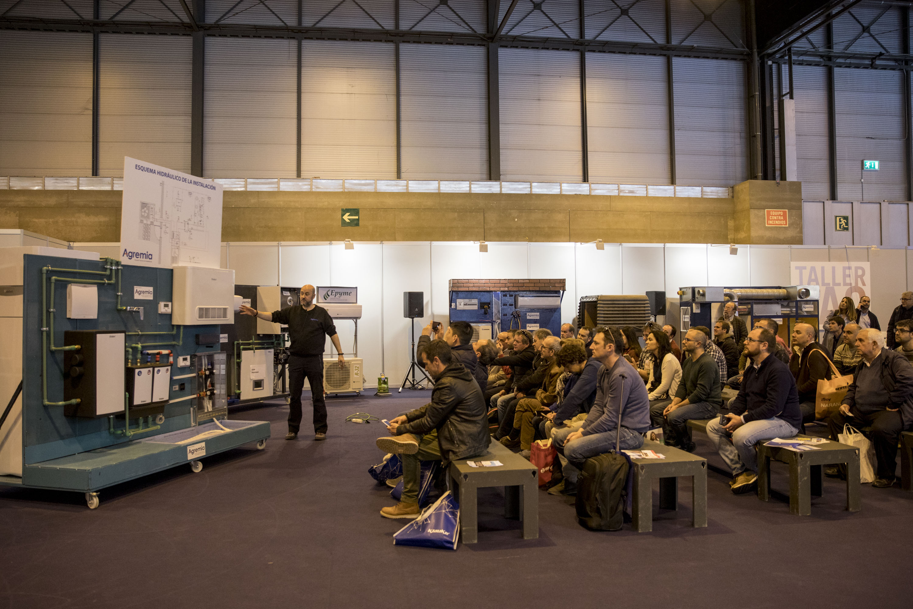 C R 2021 trae demostraciones formativas prácticas a su Taller de Técnicas Aplicadas de Climatización y Taller de Refrigeración